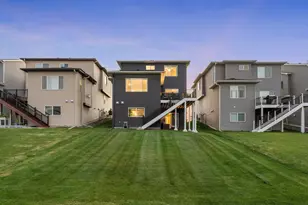 8260 Deerwood Ln N, Maple Grove, MN 55369 - Photo 23