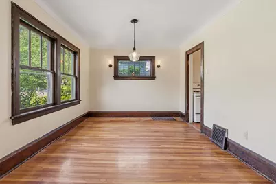 399 Curtice Street E, Saint Paul, MN 55107 - Photo 3