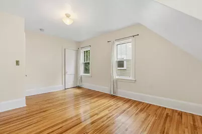 399 Curtice Street E, Saint Paul, MN 55107 - Photo 9