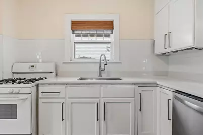 399 Curtice Street E, Saint Paul, MN 55107 - Photo 17