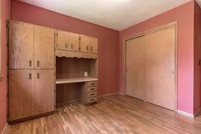 908 N 1st Avenue, Fergus Falls, MN 56537 - Photo 21