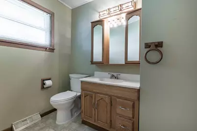 908 N 1st Avenue, Fergus Falls, MN 56537 - Photo 17