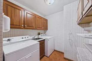 5501 Dewey Hill Rd, Edina, MN 55439 - Photo 21
