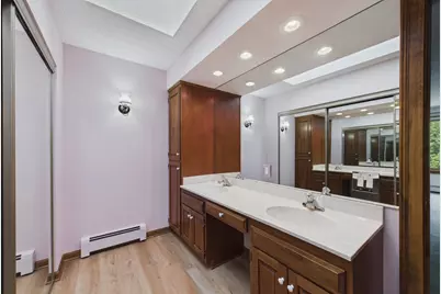 5501 Dewey Hill Road #322, Edina, MN 55439 - Photo 17