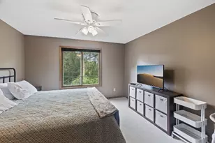 100 Primrose Ct, Vadnais Heights, MN 55127 - Photo 17
