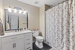100 Primrose Ct, Vadnais Heights, MN 55127 - Photo 21