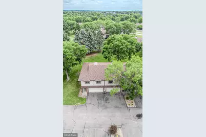 8824 N Maplebrook Court, Brooklyn Park, MN 55445 - Photo 31