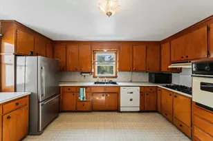 1281 Birch St, Hugo, MN 55038 - Photo 19