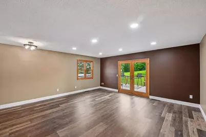 1443 Independence Avenue, Chaska, MN 55318 - Photo 7