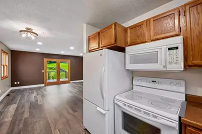 1443 Independence Avenue, Chaska, MN 55318 - Photo 13