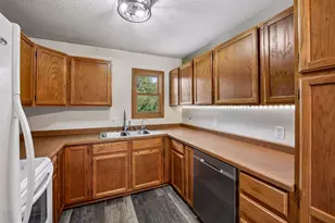 1443 Independence Ave, Chaska, MN 55318 - Photo 11