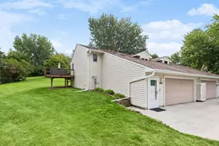 1443 Independence Ave, Chaska, MN 55318 - Photo 3