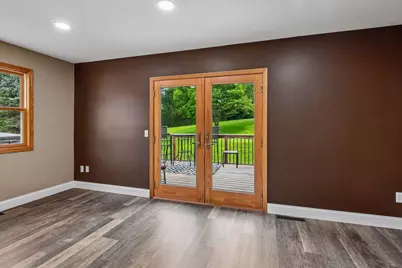 1443 Independence Avenue, Chaska, MN 55318 - Photo 9