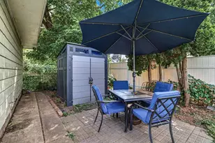406 Superior St, Saint Paul, MN 55102 - Photo 41
