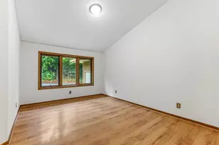 4211 Redding Ridge Dr, Minnetonka, MN 55345 - Photo 7
