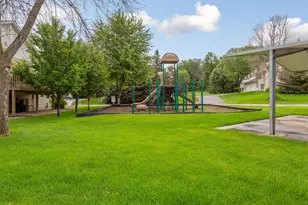 1320 S Trail Dr, Faribault, MN 55021 - Photo 27