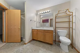 1320 S Trail Dr, Faribault, MN 55021 - Photo 13