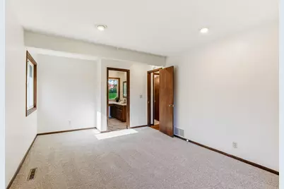 6481 Rath Drive, Woodbury, MN 55125 - Photo 17