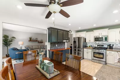 16320 Lake Ridge Drive, Maple Grove, MN 55311 - Photo 9