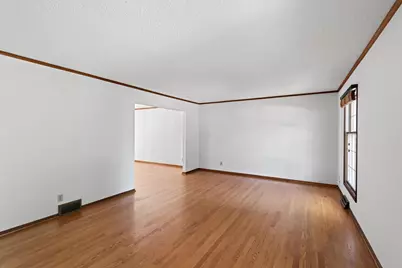 8906 138th Street Court, Apple Valley, MN 55124 - Photo 7
