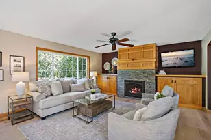 19916 Excelsior Ln, Farmington, MN 55024 - Photo 5