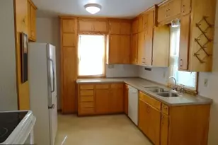 834 Cherokee Ave, Saint Paul, MN 55107 - Photo 7