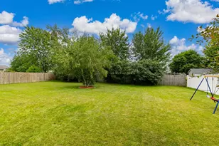 717 Heritage Ln, Belle Plaine, MN 56011 - Photo 23