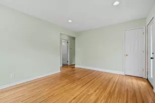 1081 St Paul Ave, Saint Paul, MN 55116 - Photo 7