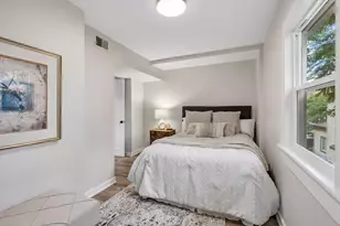 1411 Grand St NE, Minneapolis, MN 55413 - Photo 27
