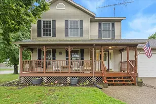 624 S 7th St, Lake City, MN 55041 - Photo 3