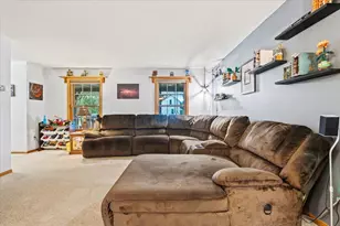 624 S 7th St, Lake City, MN 55041 - Photo 7