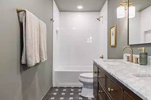 4809 Zenith Ave S, Minneapolis, MN 55410 - Photo 37