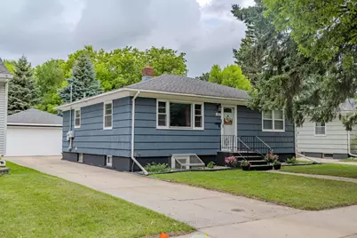 421 S 18th Street S, Moorhead, MN 56560 - Photo 1