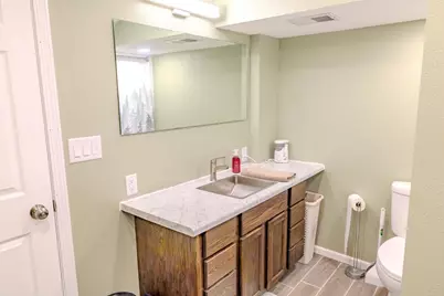 421 S 18th Street S, Moorhead, MN 56560 - Photo 45
