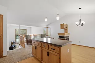 1222 Fallbrook Ln, Woodbury, MN 55125 - Photo 19