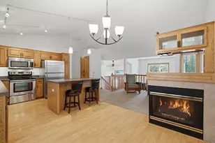 1222 Fallbrook Ln, Woodbury, MN 55125 - Photo 13