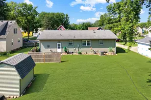 506 Lynd St, Marshall, MN 56258 - Photo 5