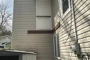 907 2nd Ave NW, Faribault, MN 55021 - Photo 17