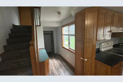 907 2nd Avenue NW, Faribault, MN 55021 - Photo 11