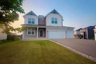 9876 Ambrose Rd, Woodbury, MN 55129 - Photo 9