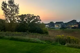 9876 Ambrose Rd, Woodbury, MN 55129 - Photo 35