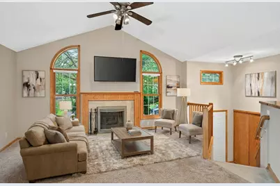 11295 50th Place N, Plymouth, MN 55442 - Photo 5