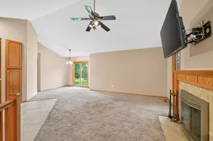 11295 50th Pl N, Plymouth, MN 55442 - Photo 9