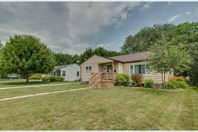 424 15th Street S, Moorhead, MN 56560 - Photo 3