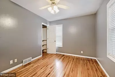 911 5th Street W, Hastings, MN 55033 - Photo 13