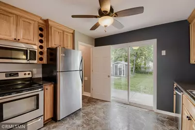 911 5th Street W, Hastings, MN 55033 - Photo 7