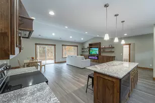 11613 Forestview Dr, Baxter, MN 56425 - Photo 17
