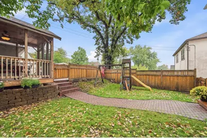 3428 Hennepin Avenue S, Minneapolis, MN 55408 - Photo 45