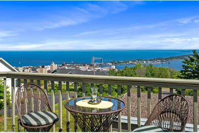 615 W 6th Street, Duluth, MN 55806 - Photo 11