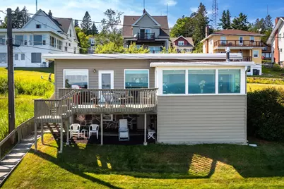 615 W 6th Street, Duluth, MN 55806 - Photo 5